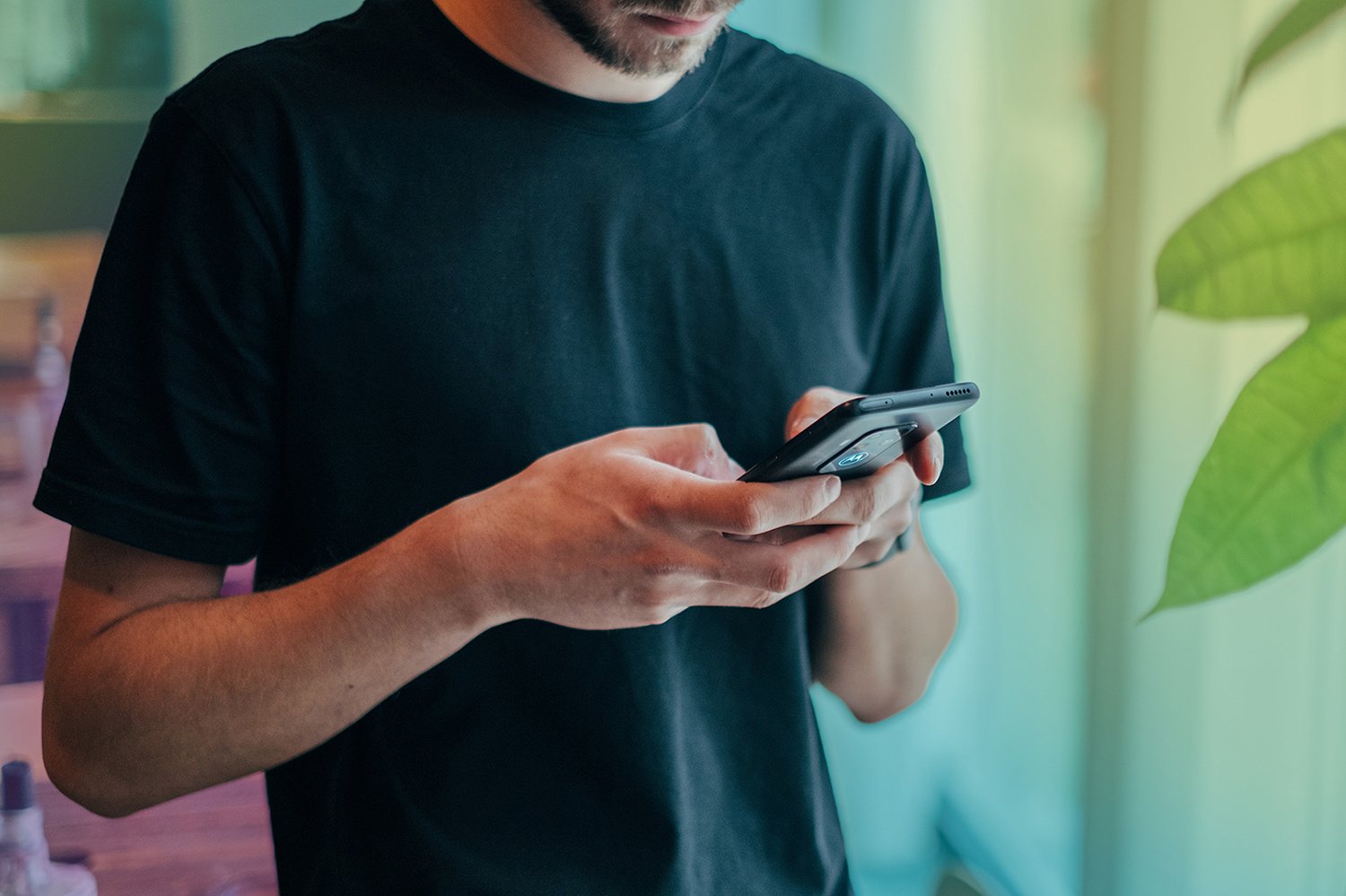 Man-Texting-Phone