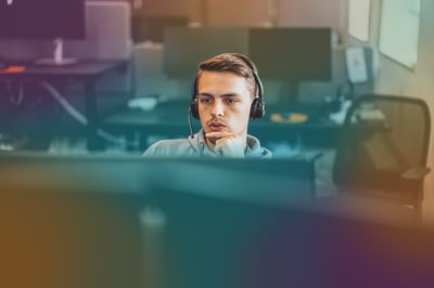 Kartläggning: 7 av 10 svenskar missnöjda med digitala möten – vill ha tydligare syfte